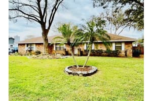 1329 HAMMOCK SHADE DRIVE, LAKELAND, FL 33809 Sold 03/16/23