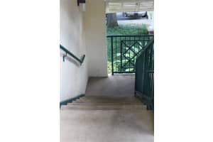 7210 WESTPOINTE BOULEVARD, ORLANDO, FL 32835 Sold 10/17/23