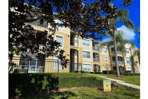 8107 COCONUT PALM WAY, KISSIMMEE, FL 34747 Sold 05/12/23