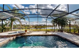376 CROFTON DRIVE, OCOEE, FL 34761 Sold 03/27/23