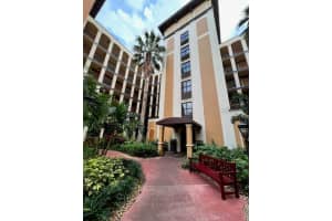 12521 FLORIDAYS RESORT DRIVE, ORLANDO, FL 32821 Sold 05/30/23