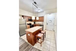 12521 FLORIDAYS RESORT DRIVE, ORLANDO, FL 32821 Sold 05/30/23