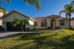 3932 PORT SEA PLACE, KISSIMMEE, FL 34746 Sold 06/27/23