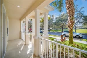 6733 HELMSLEY CIRCLE, WINDERMERE, FL 34786 Sold 04/27/23