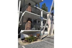 2015 Canal Dr, Bradenton, FL 34207, Sold 02/24/23