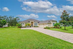 4 LAKEBLUFF DRIVE, ORMOND BEACH, FL 32174 Sold 03/31/23