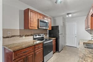 12237 TAVARES RIDGE CIRCLE, TAVARES, FL 32778 Sold 05/05/23