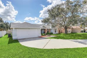 920 CLOYD DAIRY LOOP, ORLANDO, FL 32825 Sold 04/14/23