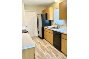 430 Windridge Pl, Tavares, FL 32778, Sold 03/14/23