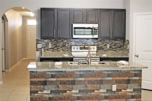 8213 HARWICH PORT LANE, GIBSONTON, FL 33534 Sold 03/17/23