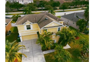3477 FOREST RIDGE LANE, KISSIMMEE, FL 34741 Sold 03/31/23