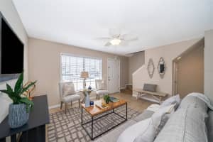 7337 CEDAR CREEK COURT, WINTER PARK, FL 32792 Sold 05/17/23