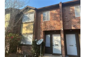 2363 HUNTINGTON GREEN COURT, ORLANDO, FL 32839 Sold 04/03/23