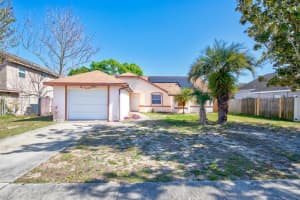 7458 RADIANT CIRCLE, ORLANDO, FL 32810 Sold 05/02/23