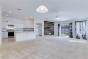 2823 MOSSHIRE CIRCLE, SAINT CLOUD, FL 34772 Sold 03/20/23