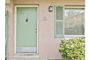 103 OYSTER BAY CIRCLE, ALTAMONTE SPRINGS, FL 32701 Sold 04/17/23