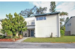 6802 WHITMAN PLACE, SARASOTA, FL 34243 Sold 03/27/23