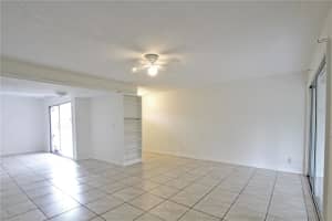 6802 WHITMAN PLACE, SARASOTA, FL 34243 Sold 03/27/23