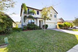 1305 Fuji Melbourne, FL 32940 Sold 04/27/23