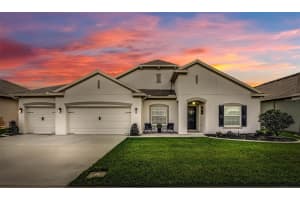 5417 Avebury Ln Saint Cloud, FL 34771 Sold 03/16/23