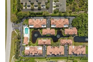 572 7th Square SW, Vero Beach, FL 32962, Sold 03/14/23