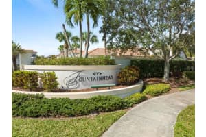 572 7th Square SW, Vero Beach, FL 32962, Sold 03/14/23