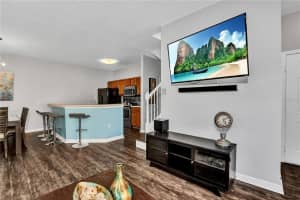 121 Pompano Beach Dr Kissimmee, FL 34746 Sold 04/12/23