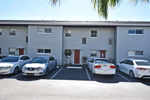 4328 EDGEWATER DRIVE, ORLANDO, FL 32804 Sold 03/21/23