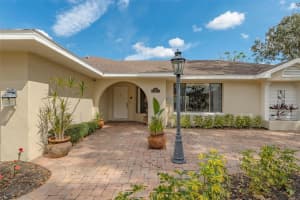 5519 BROOKLINE DRIVE, ORLANDO, FL 32819 Sold 04/14/23