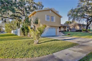 641 OAKVIEW STREET, ALTAMONTE SPRINGS, FL 32714 Sold 03/22/23