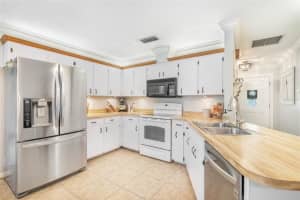 145 CITRUS TREE LANE, LONGWOOD, FL 32750 Sold 04/19/23