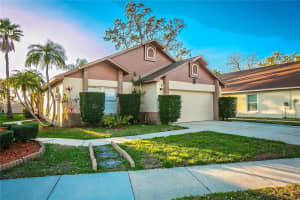 2764 WHISPER LAKES CLUB CIRCLE, ORLANDO, FL 32837 Sold 04/18/23