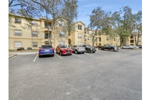 5608 PINNACLE HEIGHTS CIRCLE, TAMPA, FL 33624 Sold 04/21/23