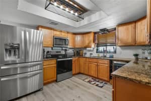 1385 LA PALOMA CIRCLE, WINTER SPRINGS, FL 32708 Sold 04/10/23