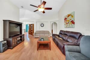 649 Doe Cove Pl, Apopka, FL 32703, Sold 03/13/23