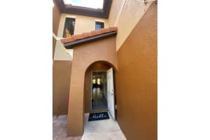 6075 APOLLOS CORNER WAY, ORLANDO, FL 32829 Sold 03/24/23