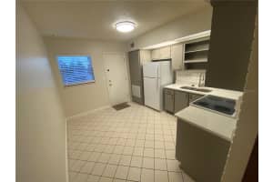 4328 EDGEWATER DRIVE, ORLANDO, FL 32804 Sold 04/11/23