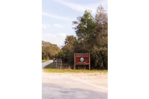 32407 Red Oak Drive, Eustis, Florida 32736