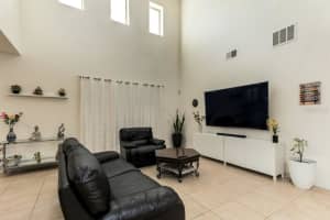 412 Red Rose Ln, Sanford, FL 32771, Sold 05/03/23