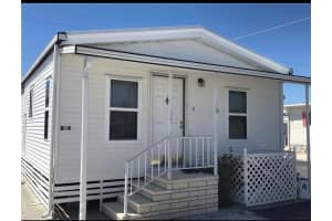 3710 GULF OF MEXICO DRIVE, LONGBOAT KEY, FL 34228 Sold 12/01/23