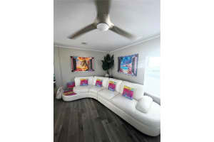 3710 GULF OF MEXICO DRIVE, LONGBOAT KEY, FL 34228 Sold 12/01/23