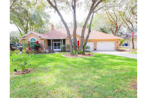 582 SUMMERWOOD DRIVE, MINNEOLA, FL 34755 Sold 04/21/23