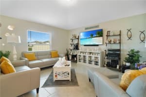3830 GUERNSEY BEND, SAINT CLOUD, FL 34772 Sold 04/14/23