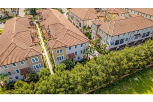 528 LOBELIA DRIVE, LAKE MARY, FL 32746 Sold 05/08/23