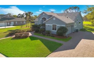 7919 Courtleigh Dr Orlando, FL 32835 Sold 03/29/23