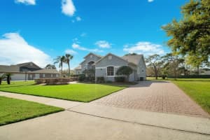 7919 Courtleigh Dr Orlando, FL 32835 Sold 03/29/23