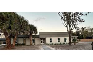 9197 BAY HILL BOULEVARD, ORLANDO, FL 32819 Sold 07/06/23