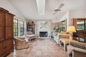 7381 SPRING VILLAS CIRCLE, ORLANDO, FL 32819 Sold 04/19/23