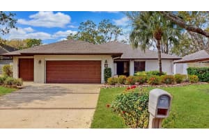 13 HUNTLEY COURT, HAINES CITY, FL 33844 Sold 06/30/23