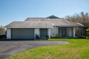 5220 CYPRESS CREEK DRIVE, ORLANDO, FL 32811 Sold 07/20/23